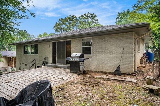 Building Photo - 2601 Riggs Dr