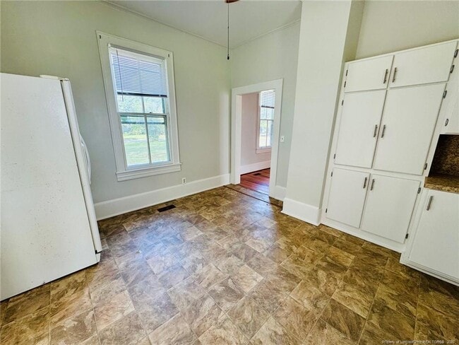 Building Photo - 907 Caldwell St