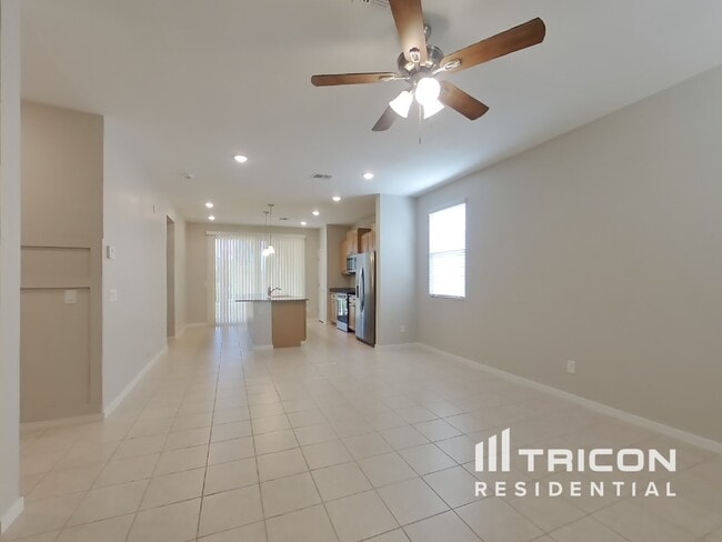 Building Photo - 40120 W Williams Way