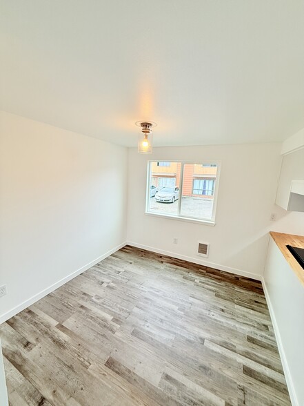 Building Photo - 2302 I St NE