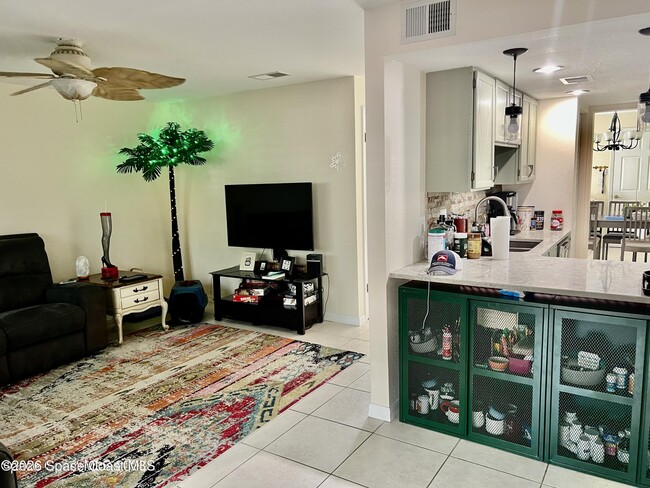 Building Photo - 8707 Bay Ct