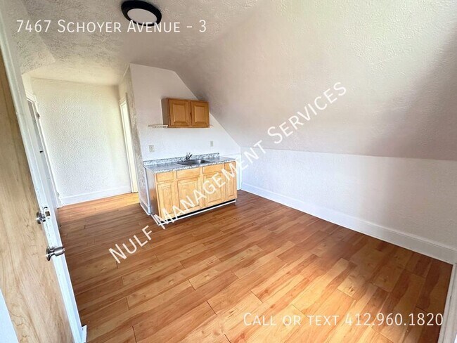 Building Photo - 7467 Schoyer Ave