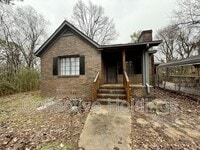 Building Photo - 628 Heflin Ave E