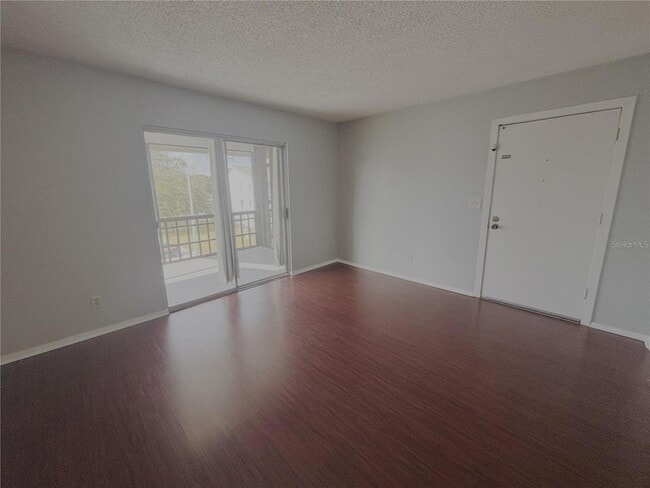 Building Photo - 6519 W Newberry Rd