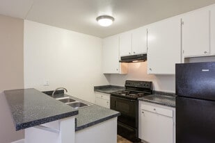 Building Photo - Elan Sandrock Place