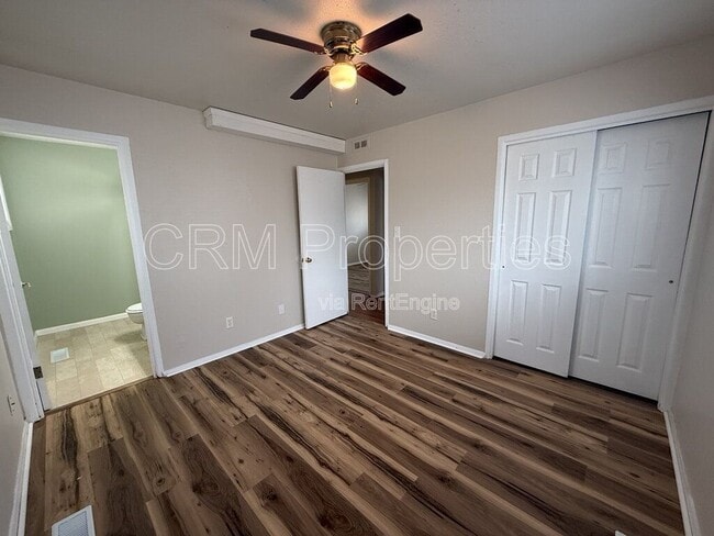 Building Photo - 5209 Mohawk Dr