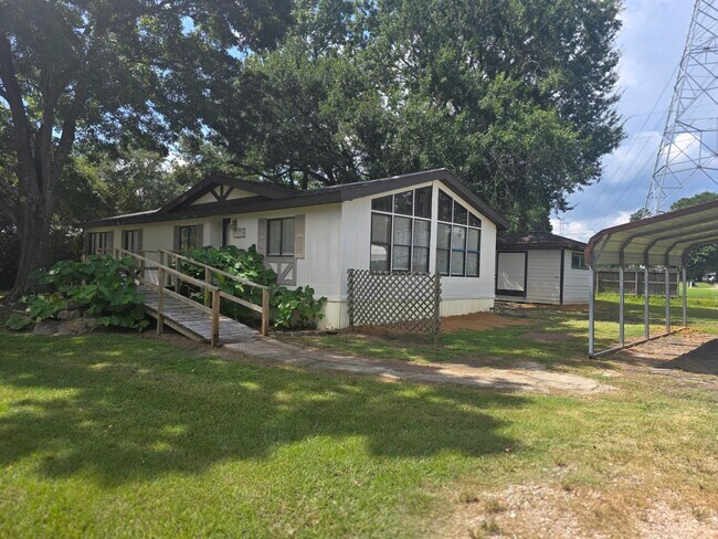 Building Photo - 21715 E Champagne Cir