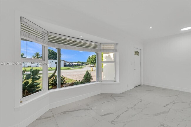 Building Photo - 14241 SW 83rd St