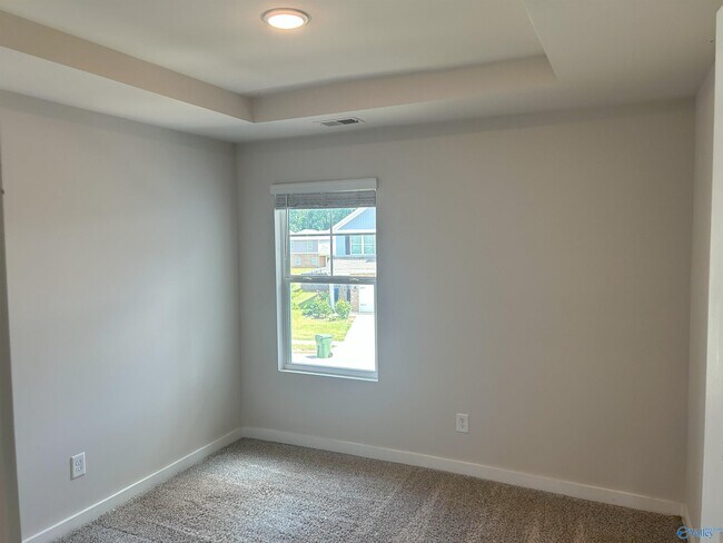 Building Photo - 3222 Northfield Ln