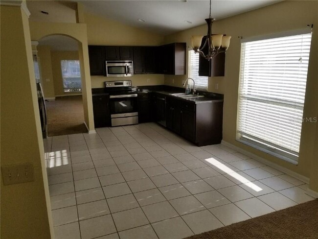 Building Photo - 1424 Wylie Ct