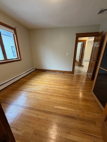 Building Photo - 33 Lafayette St