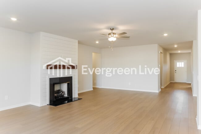 Building Photo - 103 Ashby Pond Dr