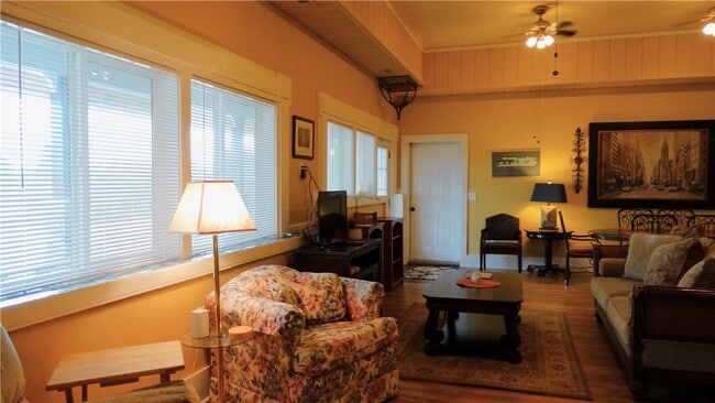 Building Photo - 875 Co Rd 26