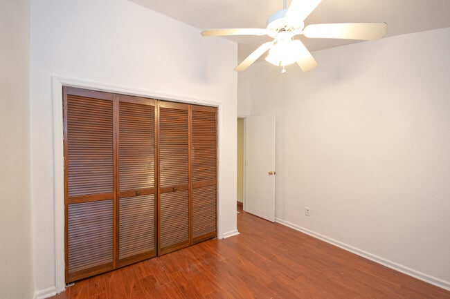 Building Photo - 289 Fern Hollow Rd