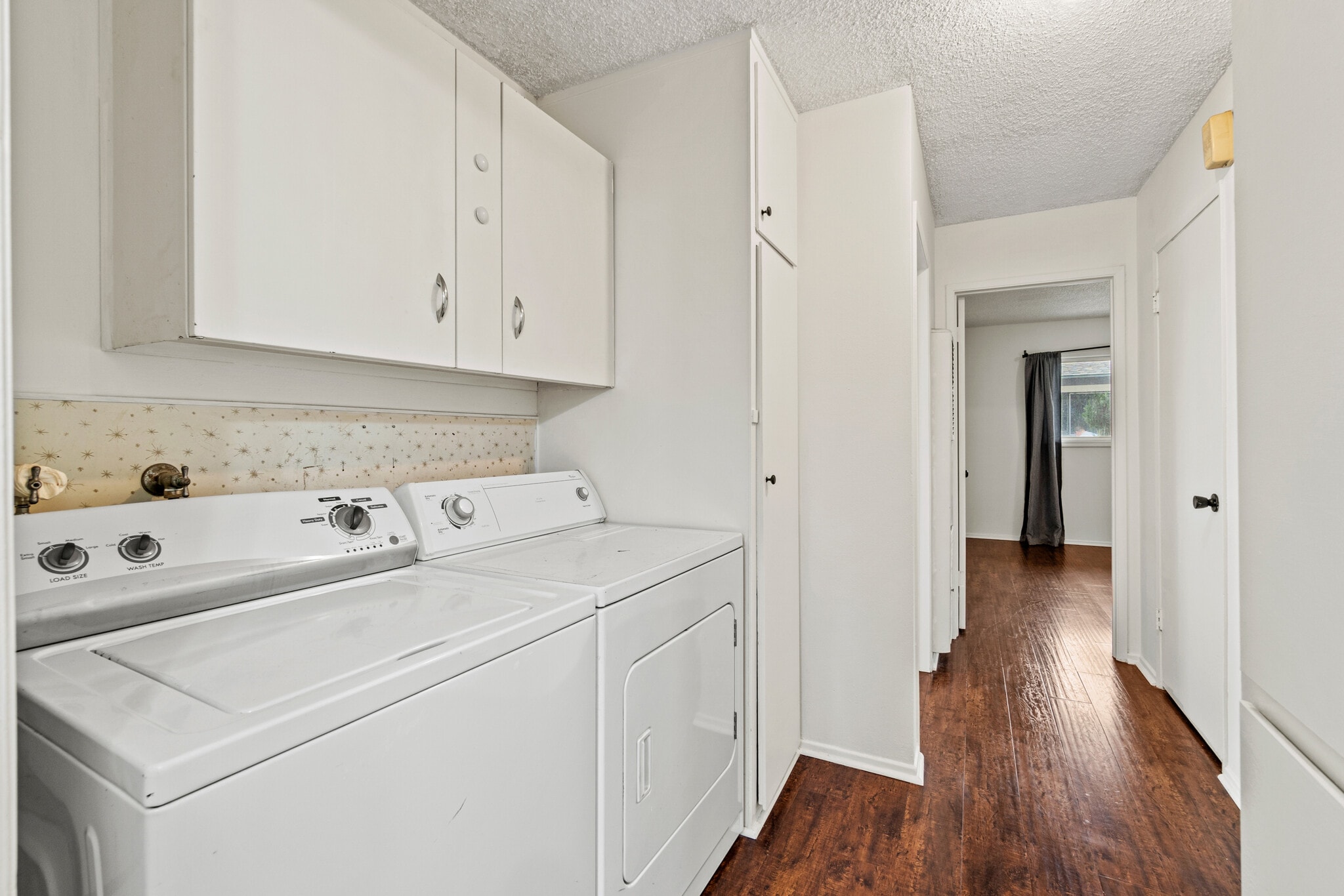 Building Photo - 3341 Porter Ln