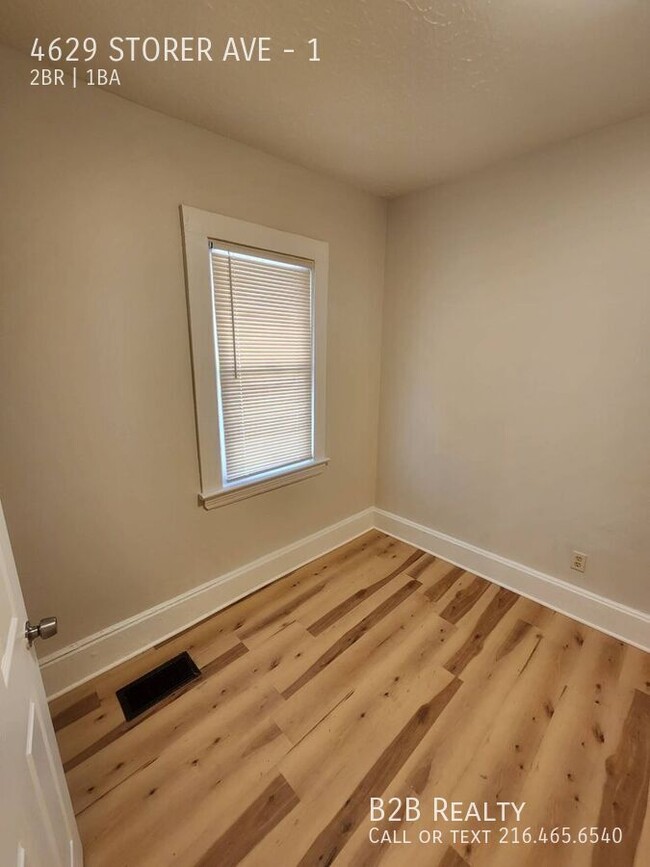 Building Photo - 4629 Storer Ave
