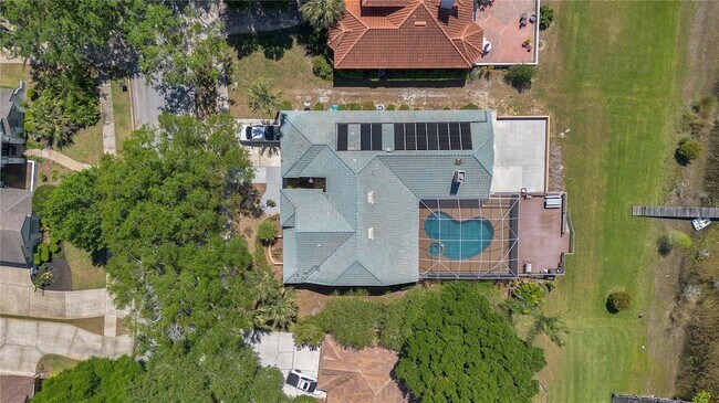 Building Photo - 6719 Fairway Cove Dr