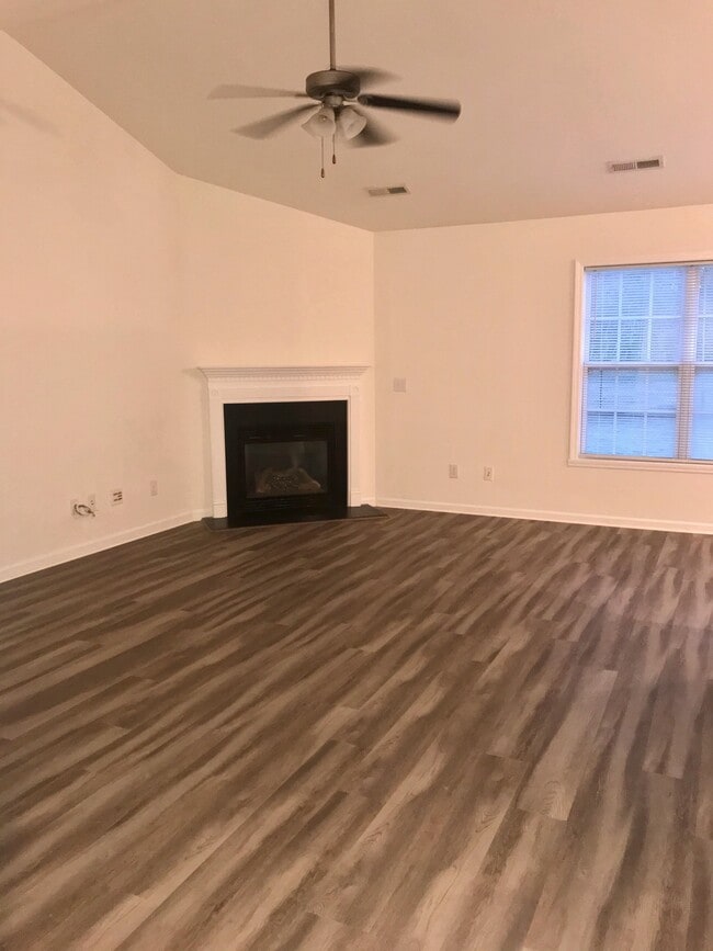 Building Photo - 5138 Fiddlers Run Dr