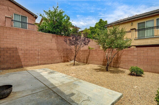 Building Photo - BEAUTIFUL GATED 2 Story, 3 Bedroom Home in...