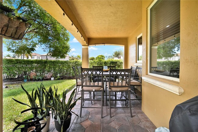 Building Photo - 20765 SW 89th Ave