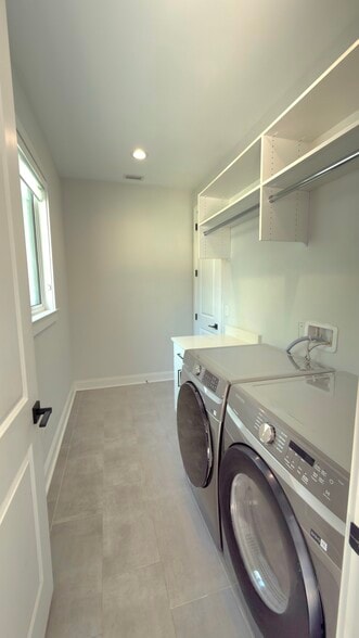 Building Photo - 4515 W North a St