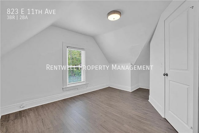 Building Photo - 823 E 11th Ave