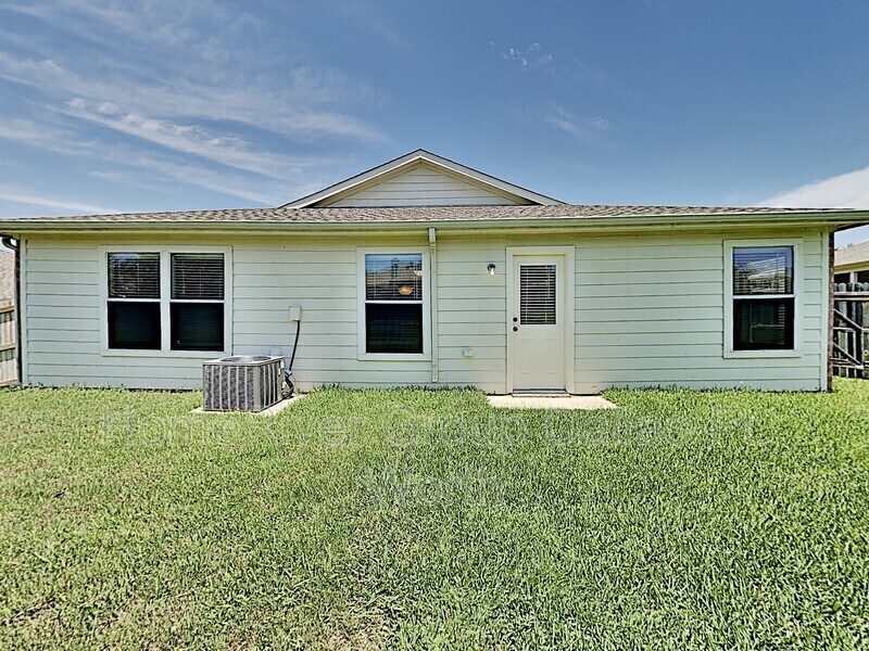 Building Photo - 4504 Napa Valley Dr
