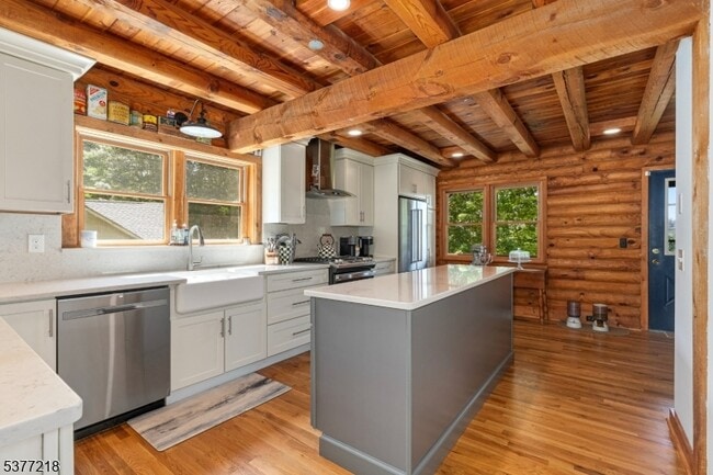 Building Photo - 378 Springbrook Trail