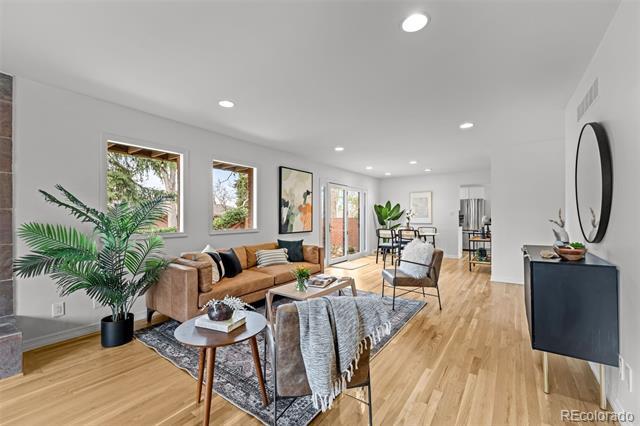 Primary Photo - 3436 S Race St