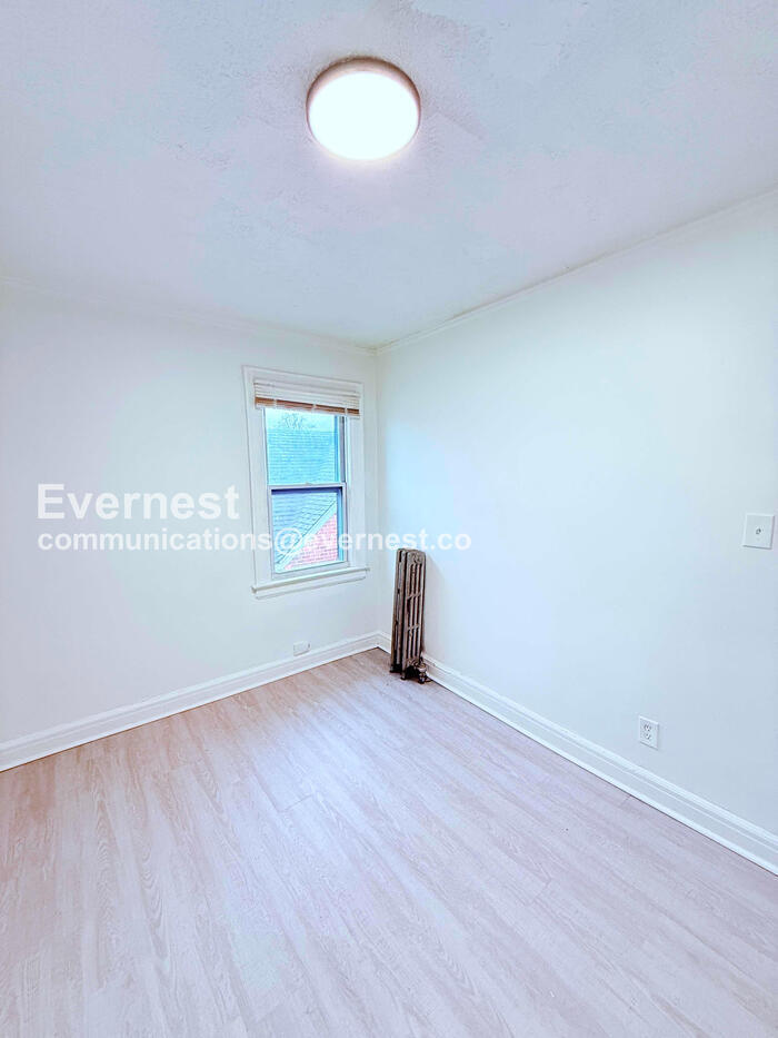 Building Photo - 15736 Steel St