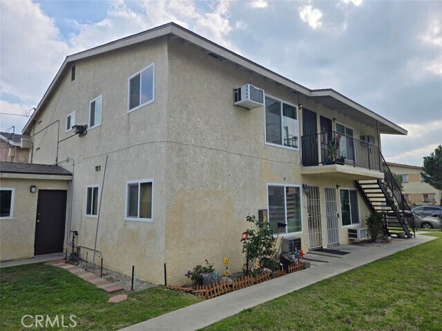 Building Photo - 1558 N Hope Ave