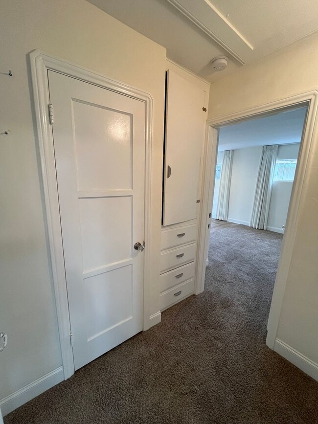 Building Photo - 2 Bedroom 2 Bath Single Family Home in Orange