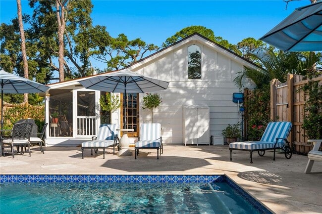 Building Photo - 731 Texas St