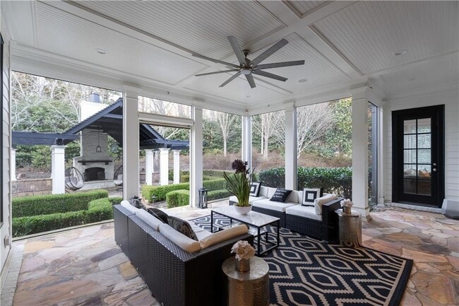 Building Photo - 980 Fenimore Cir