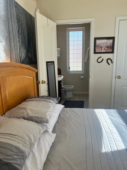 Building Photo - 1543 High Point Ct