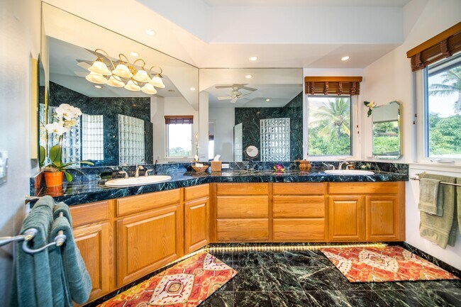 Building Photo - 837 Kai Hele Ku St