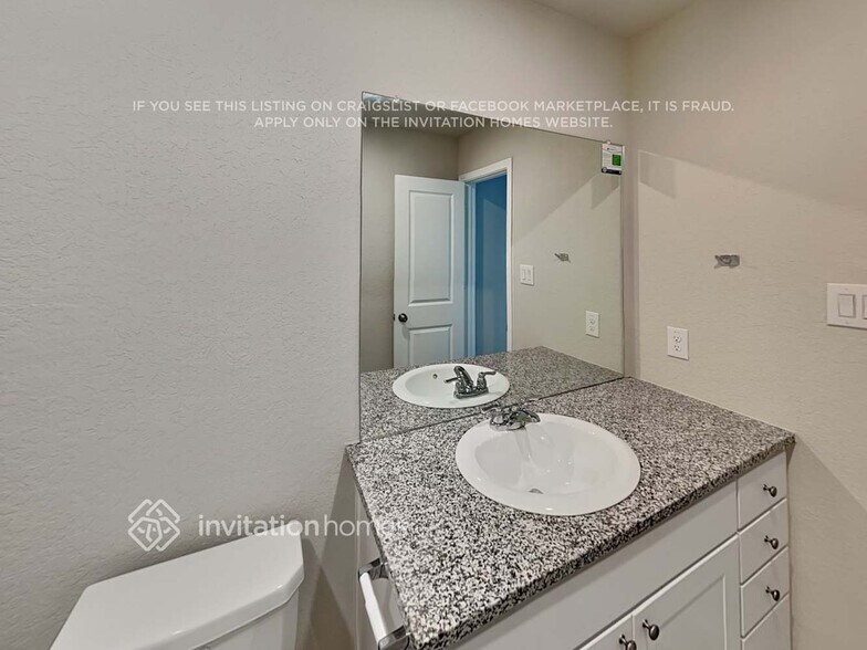 Building Photo - 10622 Varmus Dr