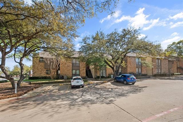 Building Photo - 15221 Berry Trail