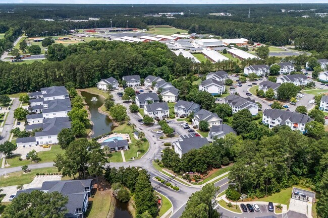 Building Photo - 5026 Belleglen Ct