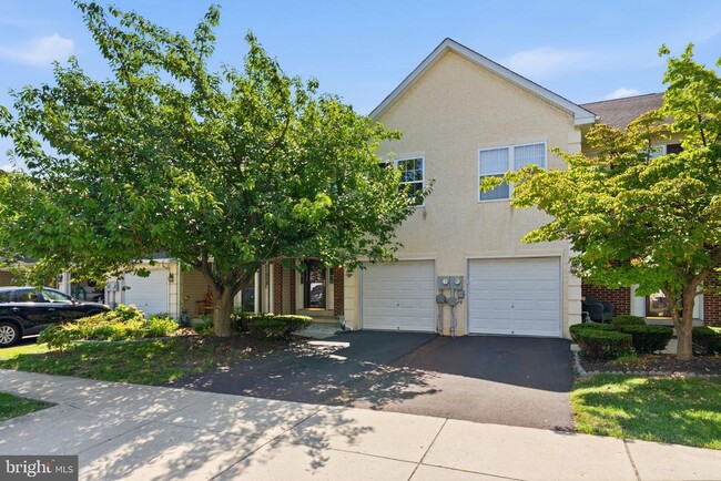 Building Photo - 1046 Balley Dr