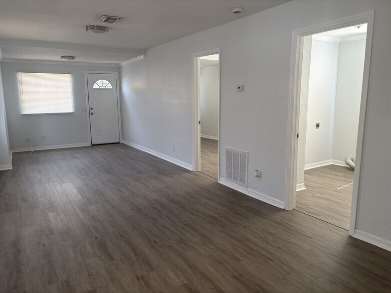 Living Room - 2203 Cochran St