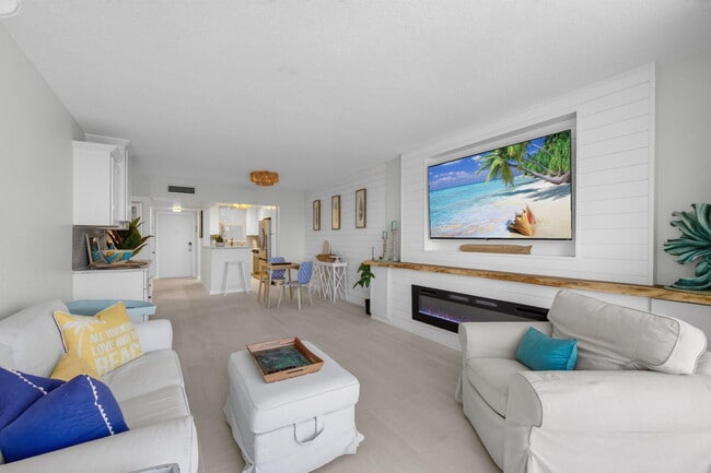 Building Photo - 100 Paradise Harbour Blvd