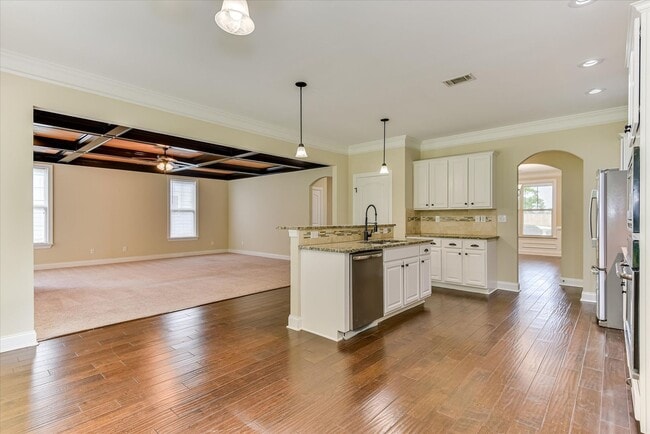 Building Photo - 4215 Windslow Dr
