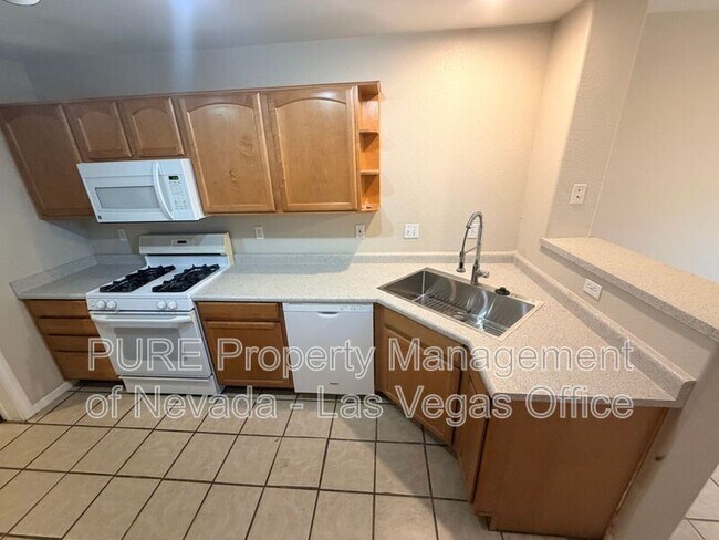 Building Photo - 505 Chestnut View Pl