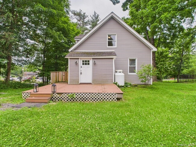 Building Photo - 2444 NY-52