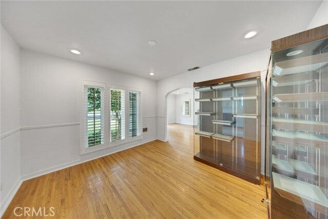 Building Photo - 420 Adelyn Dr