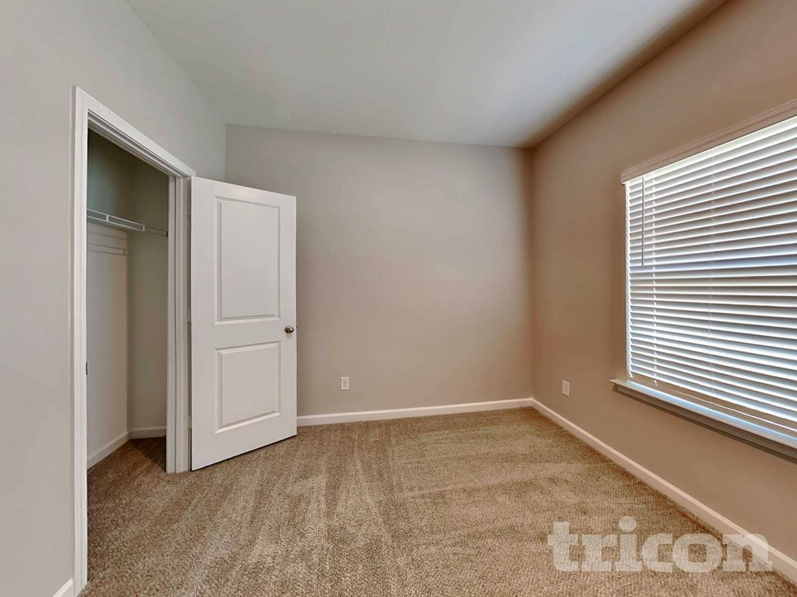 Building Photo - 109 Innis Brk Cir SW