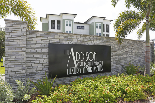 Building Photo - The Addison on Long Bayou