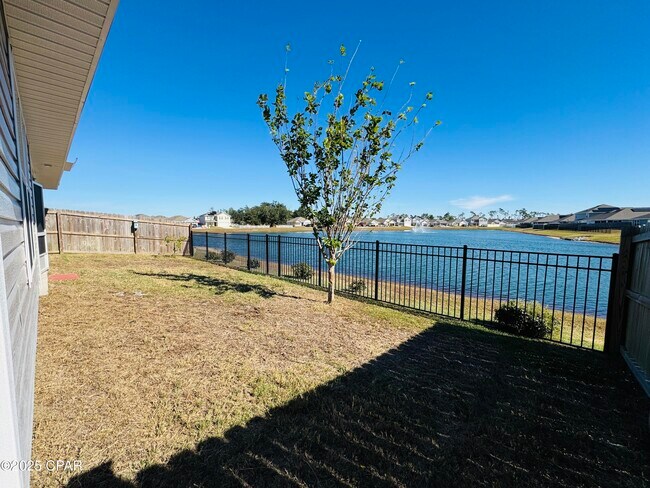 Building Photo - 339 Highbrook Rd