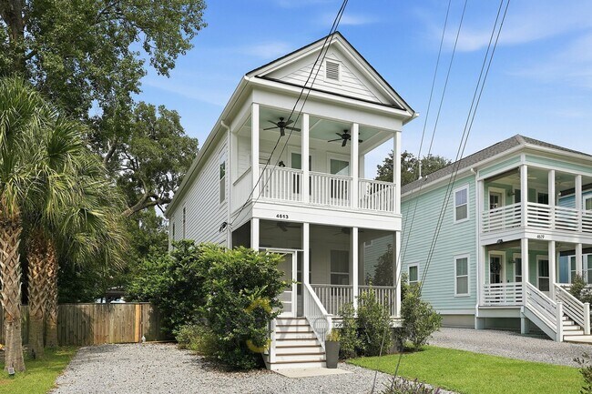 Building Photo - 4613 Oakwood Ave